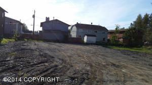 L13 B2 Indiana Street