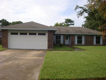 106 North Blvd