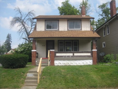 1420 Loretta Ave