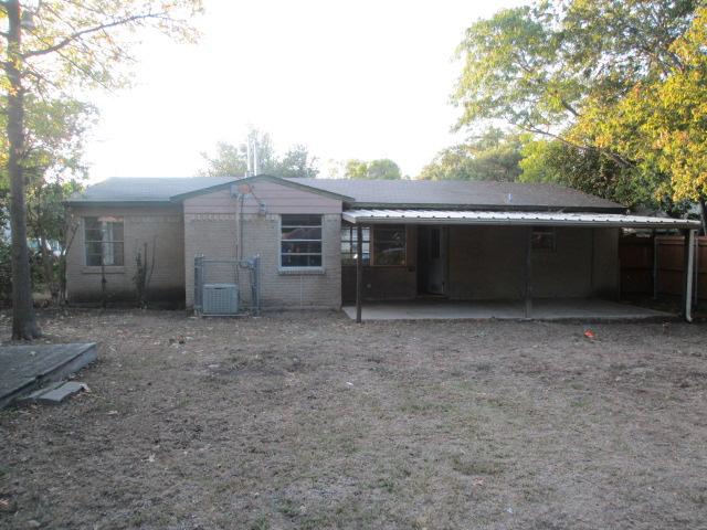 3008 Caribbean Dr