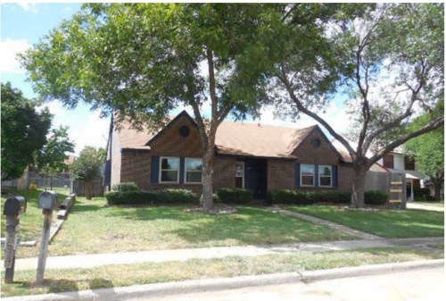 2813 Miller Place