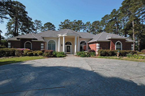 7429 N Lakeshore