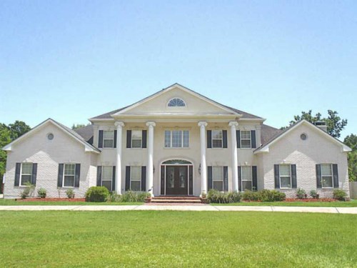 243 GARDEN RD