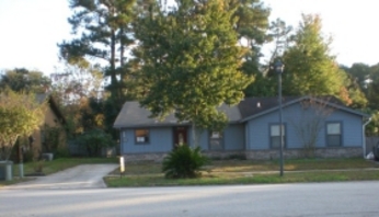 8850 Cavender Dr