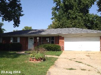 1001 Brentmoor Dr