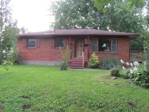 10613 Torrington Rd