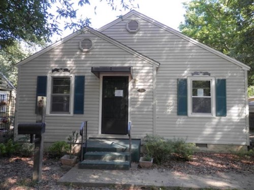 304 West Adams Ave