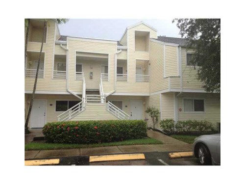 3457 NW 44 ST # 104