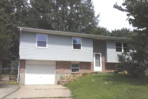 216 HILLVALE DRIVE