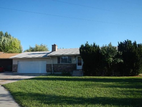 380 Kurtwood Drive