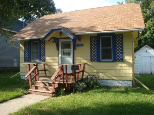 1204 3rd Ave SW
