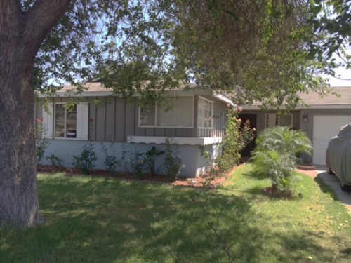 626 North Vine Street