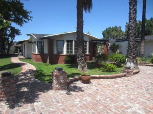 2501 Carob Drive