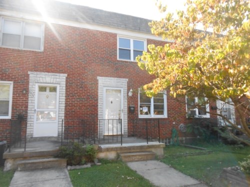 1323 Deanwood Road