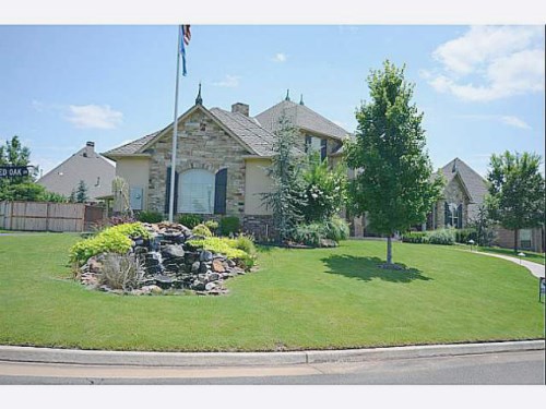 2514 Red Oak Dr