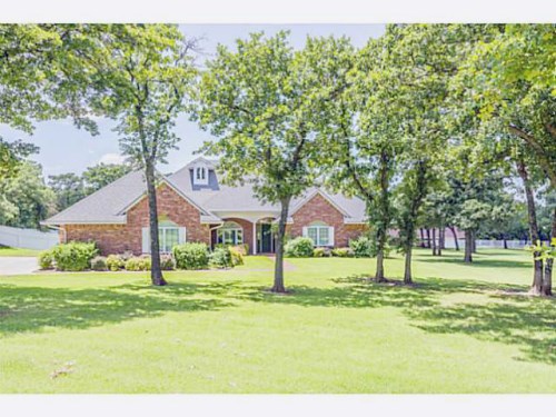 1601 Maple St.