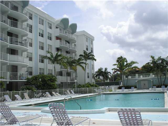 492 NW 165 RD # C-312