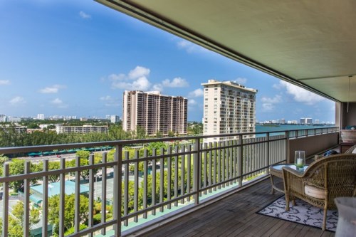 11111 BISCAYNE BL # 952