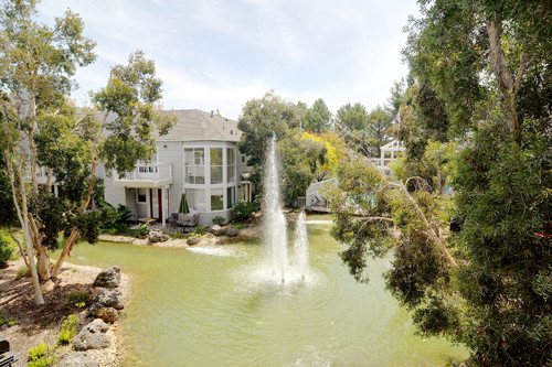 303 mendocino way