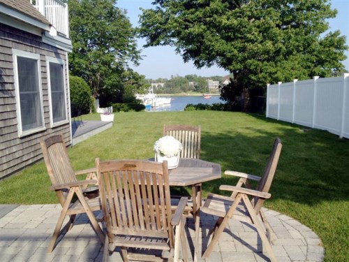 10 Pleasant St