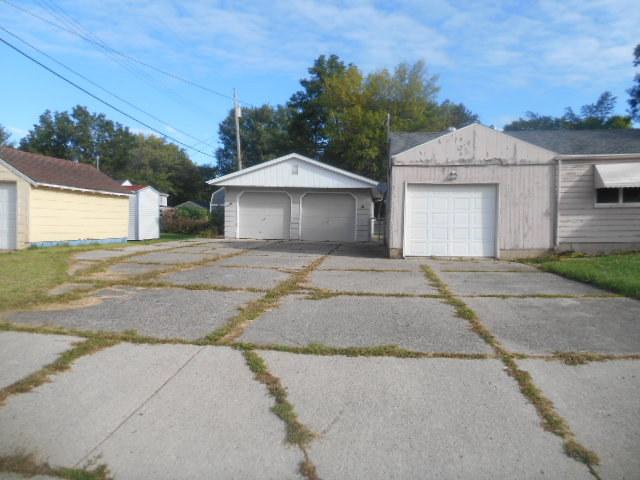 920 14th St NE