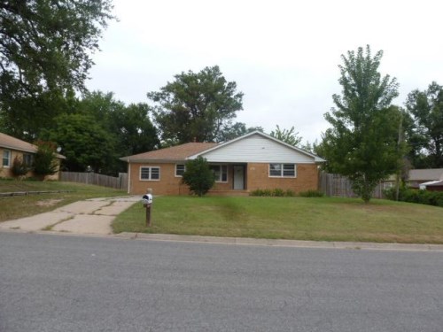 314 E English St