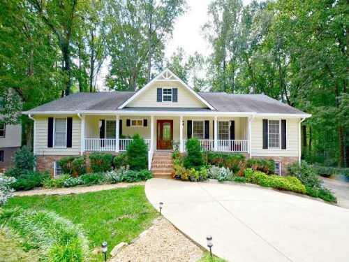 670 Hunterhill Court