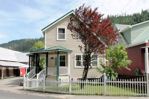 113 RIVER Street
