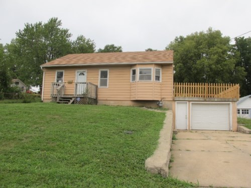 5038 Lathrop Ave