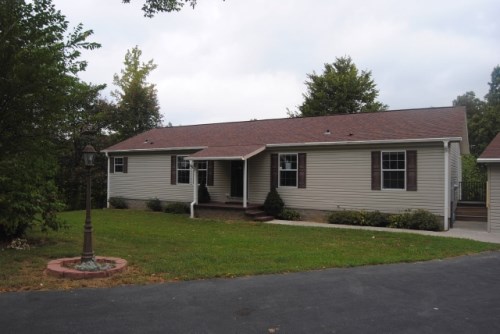 60 Daisy Dr