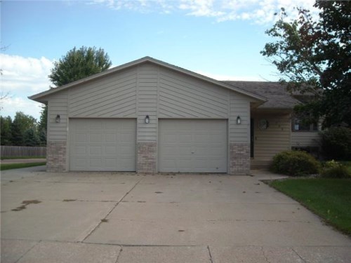 209 Birchwood Cir