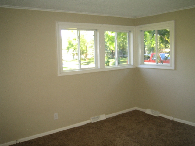 4648 Parkerdale Dr
