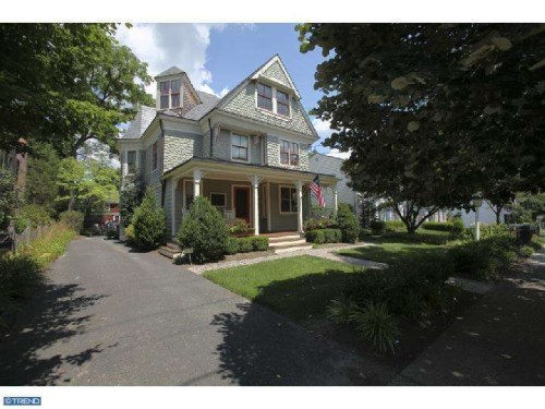 129 E ASHLAND ST