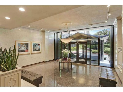 Unit 303 - 3060 Pharr Court Nw