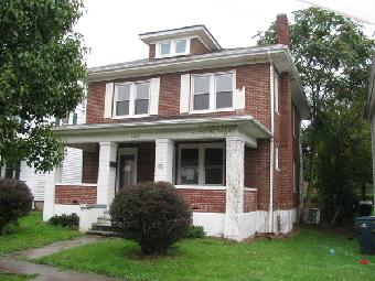 647 Highland Ave SE