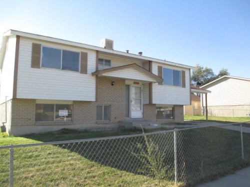 5131 W Mountain Men Dr