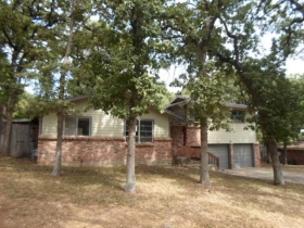 1048 Barbara Ann Dr