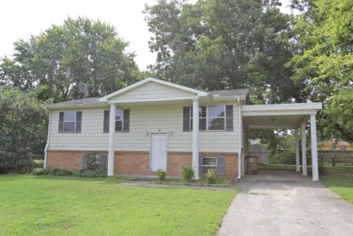 309 Bobwhite Dr SW
