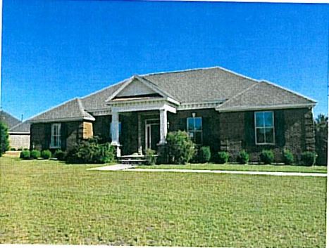 215 Stonegate Trl