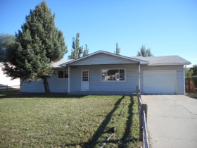 1016 E Aspen Dr