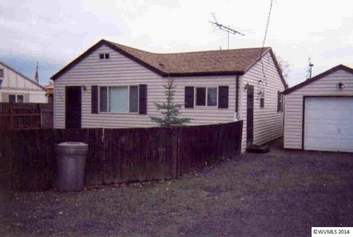 1309 Price Ln
