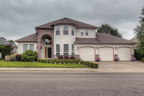 6665 Parkshadow Ct