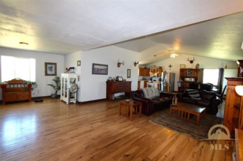 3137 Old Town Rd