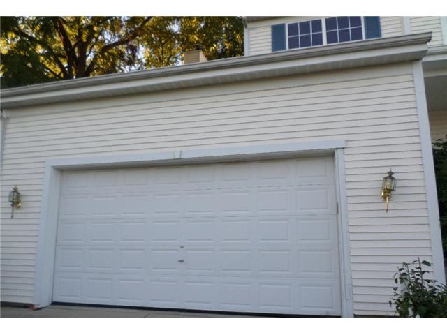 2816 Sandra Ln