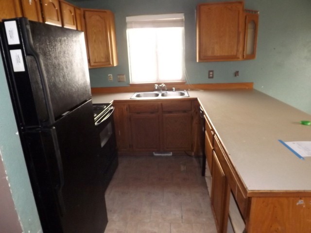828 S Date Street