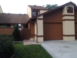 3651 Collinwood Ln