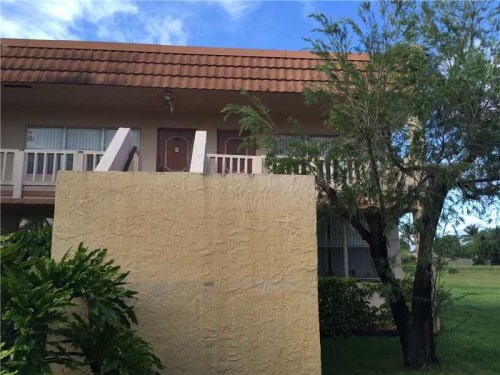 9121 SUNRISE LAKES BL # 220