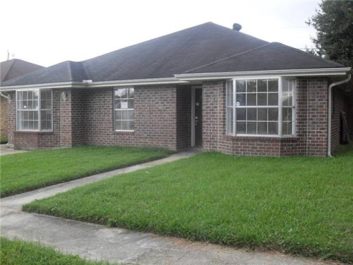 2721 Williamsburg Dr
