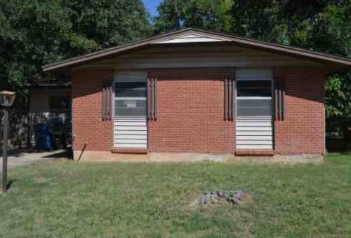 1313 Parkwoods Court