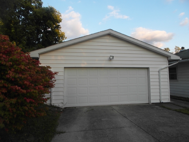 147 S Pears Ave